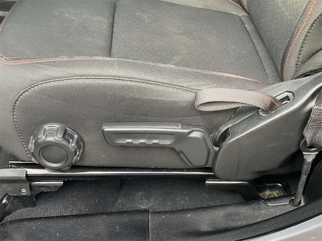 Used 2020 Jeep Wrangler Rubicon image 12