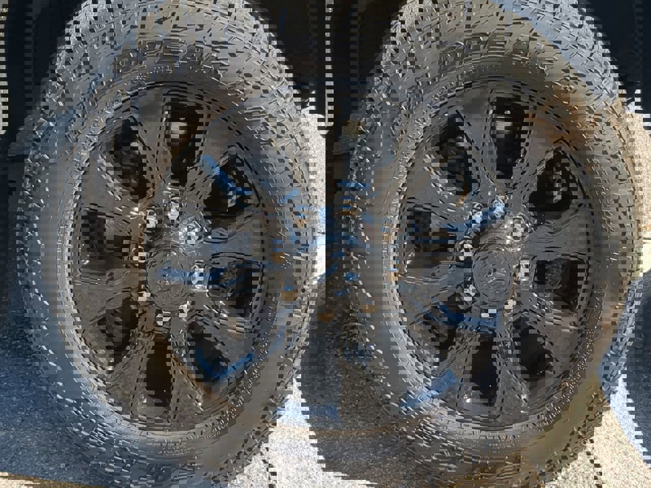 Used 2022 RAM 3500 Limited image 11