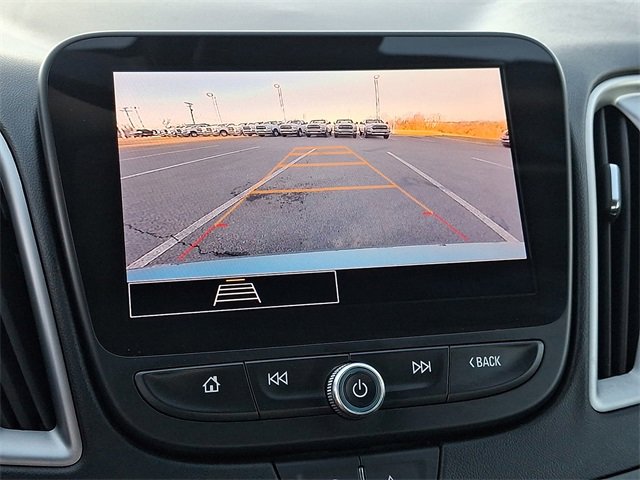 Used 2024 Chevrolet Malibu LT image 17