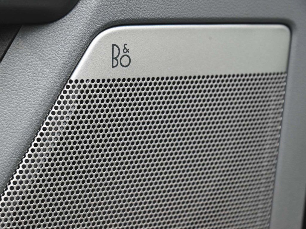 Used 2025 Ford F150 Lightning Flash image 8