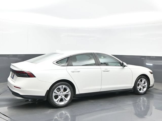 Used 2024 Honda Accord LX image 6