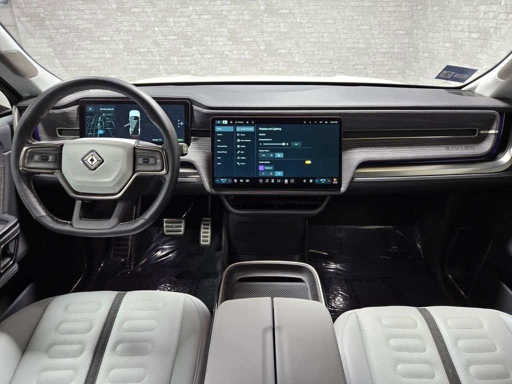 Used 2023 Rivian R1S Launch Edition image 34