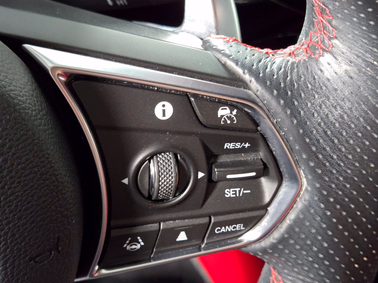 Used 2023 Acura MDX A-Spec AWD/4WD image 26