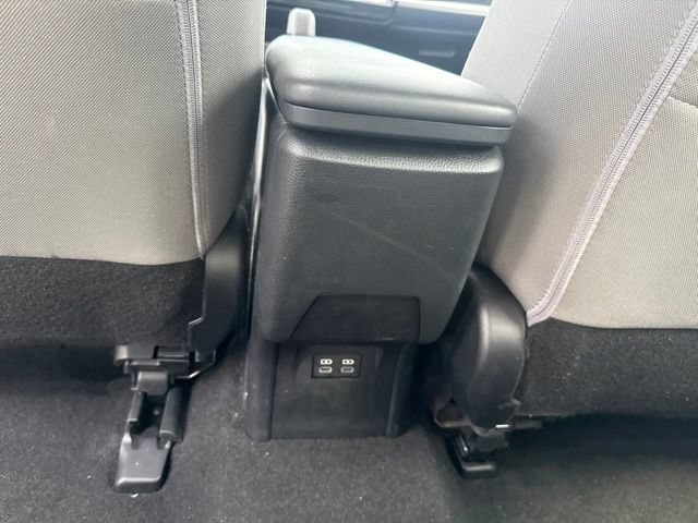 Used 2024 Toyota Prius LE FWD image 27