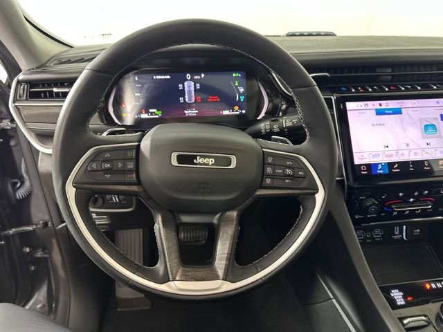 Used 2023 Jeep Grand Cherokee 4WD 4xe w/ Luxury Tech Group II image 14