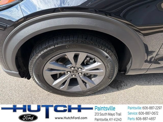 New 2026 Ford Explorer Active w/ Active Comfort Package AWD/4WD image 9