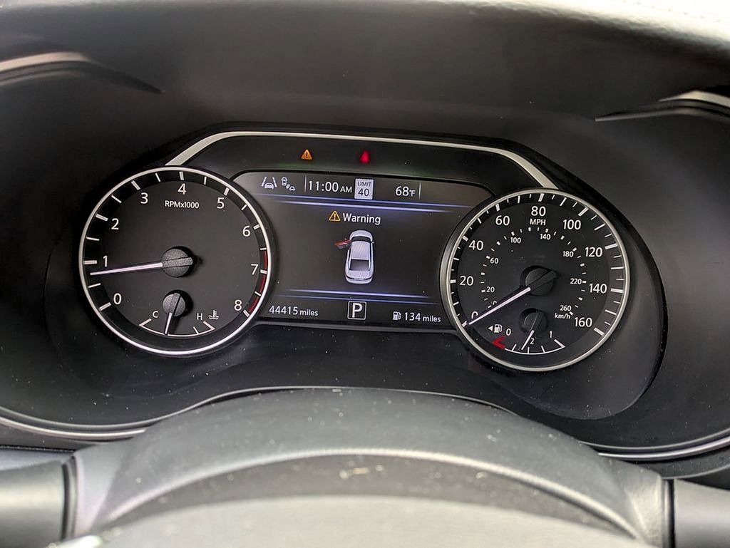 Used 2023 Nissan Maxima Platinum w/ Sport Mat Group FWD image 15