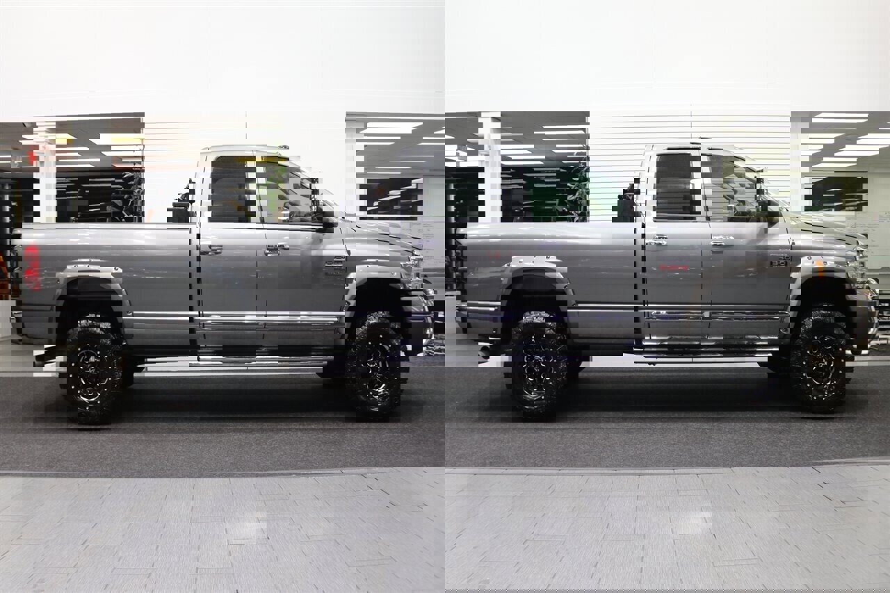 Used 2007 Dodge Ram 3500 Truck Laramie image 5