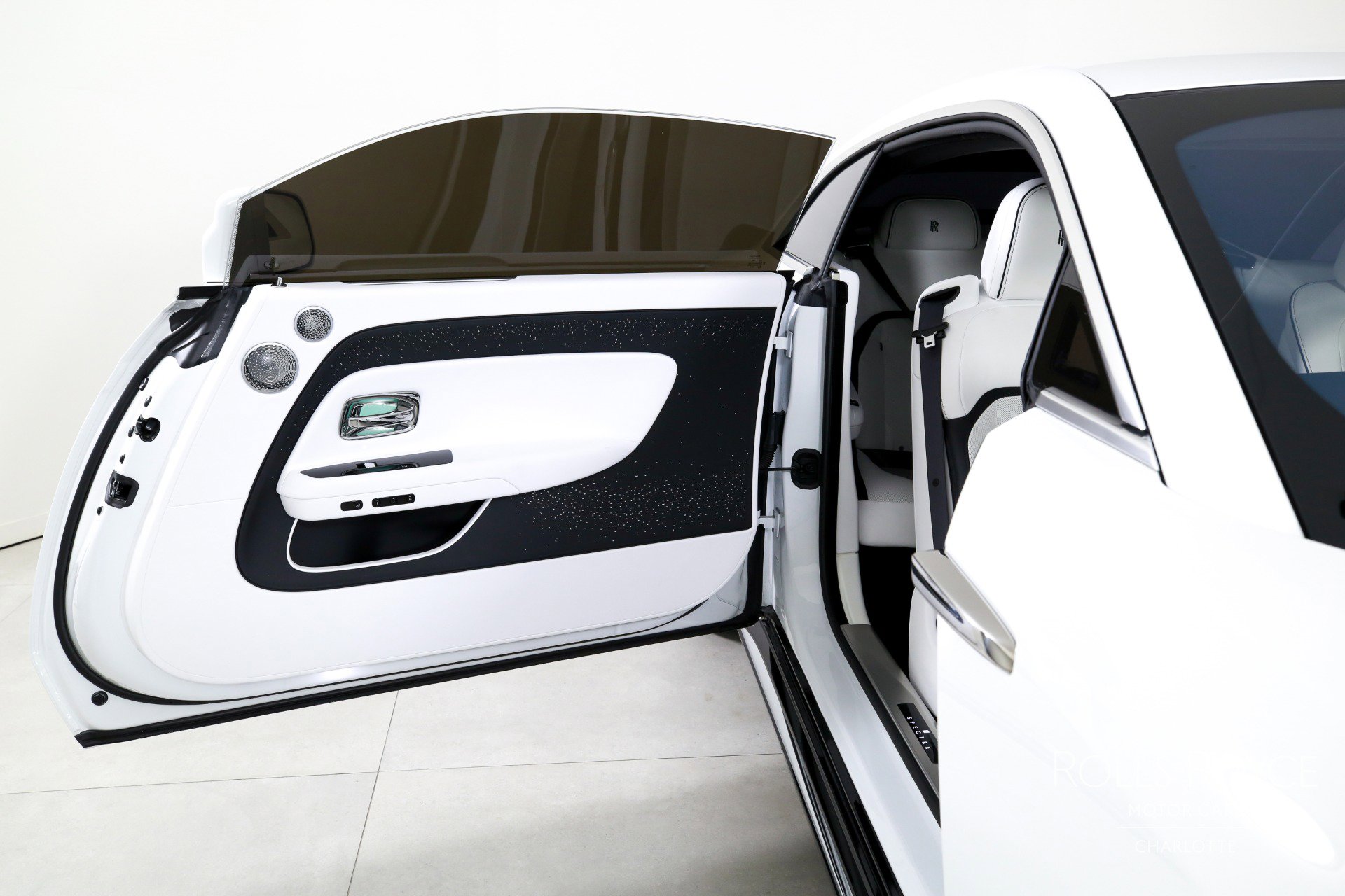 Certified 2024 Rolls-Royce Spectre w/ Spectre Launch Package AWD/4WD image 23