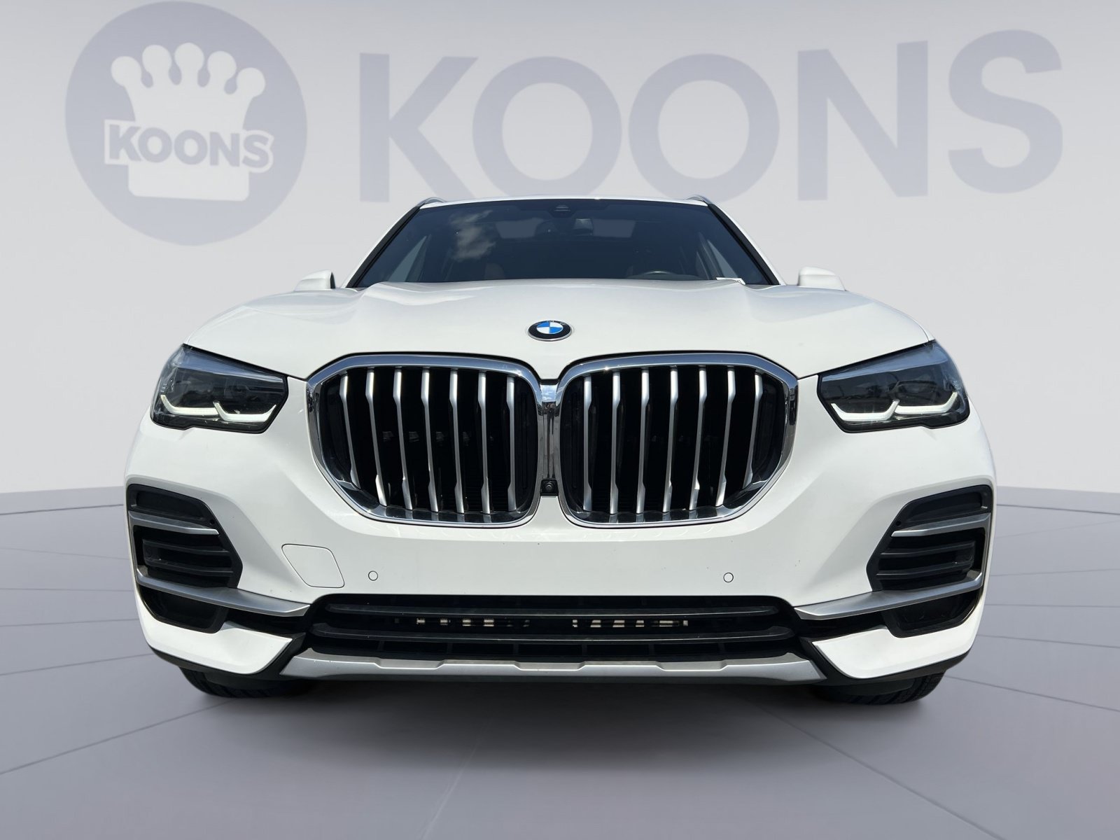 Used 2023 BMW X5 xDrive40i w/ Premium Package AWD/4WD image 11