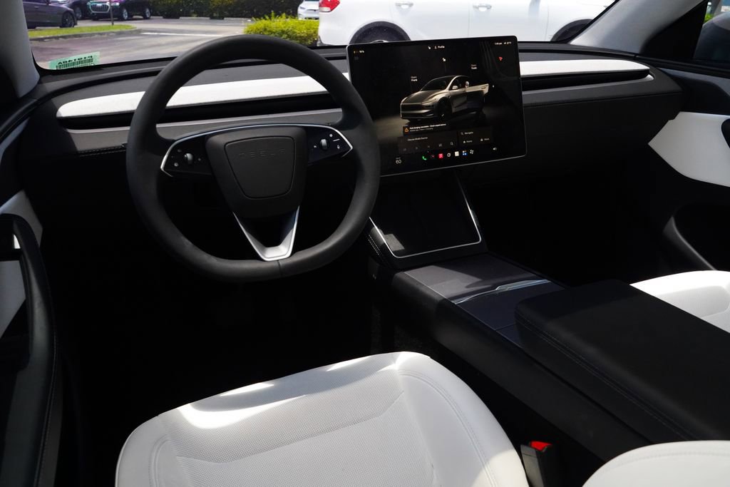 Used 2026 Tesla Model Y AWD image 21