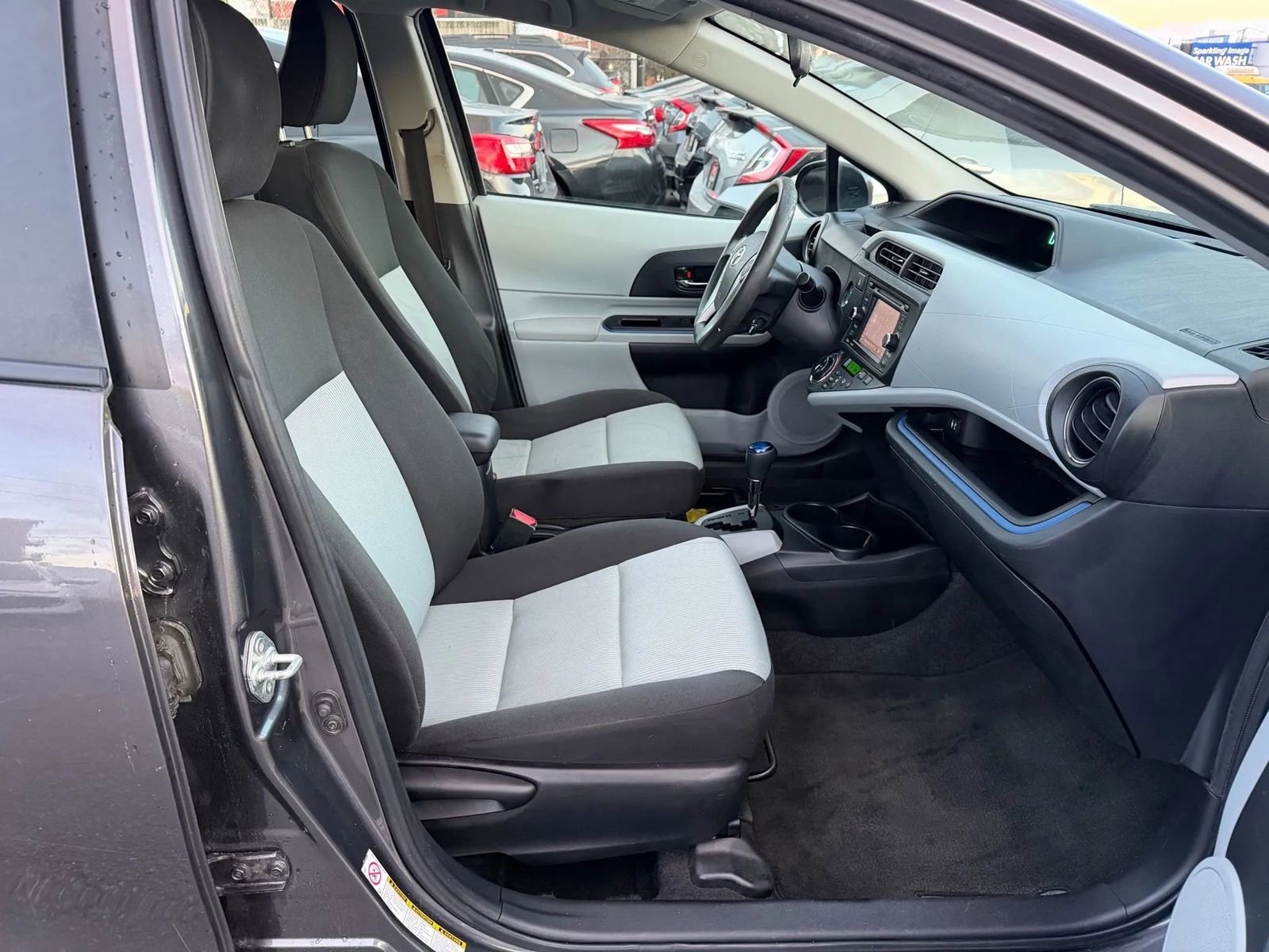 Used 2012 Toyota Prius C Three image 7