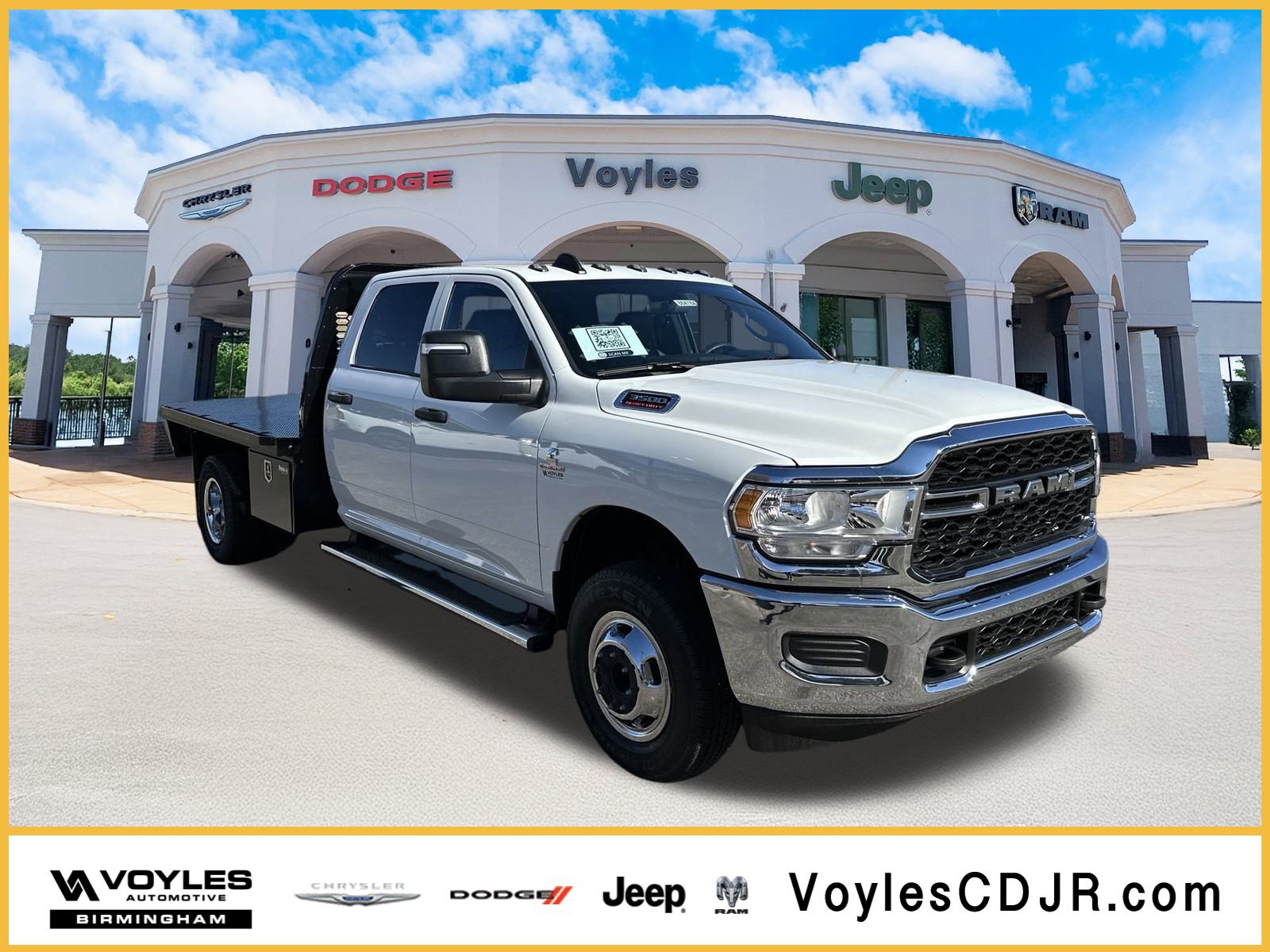 New 2024 RAM 3500 Tradesman w/ Chrome Appearance Group