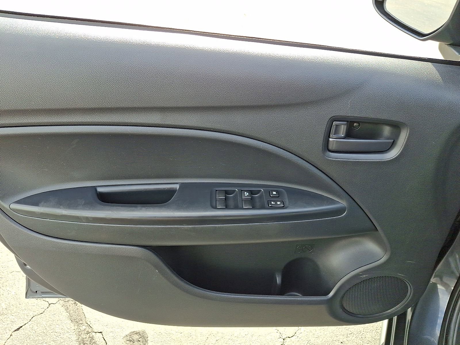 Used 2024 Mitsubishi Mirage ES image 15