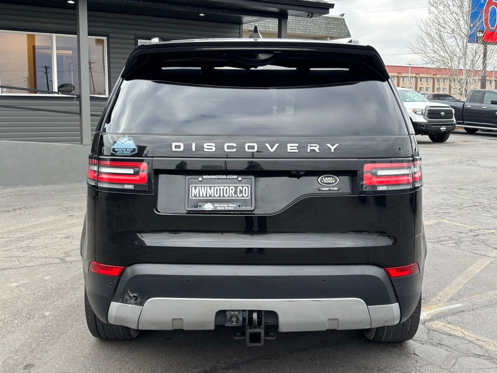Used 2018 Land Rover Discovery HSE Luxury image 9