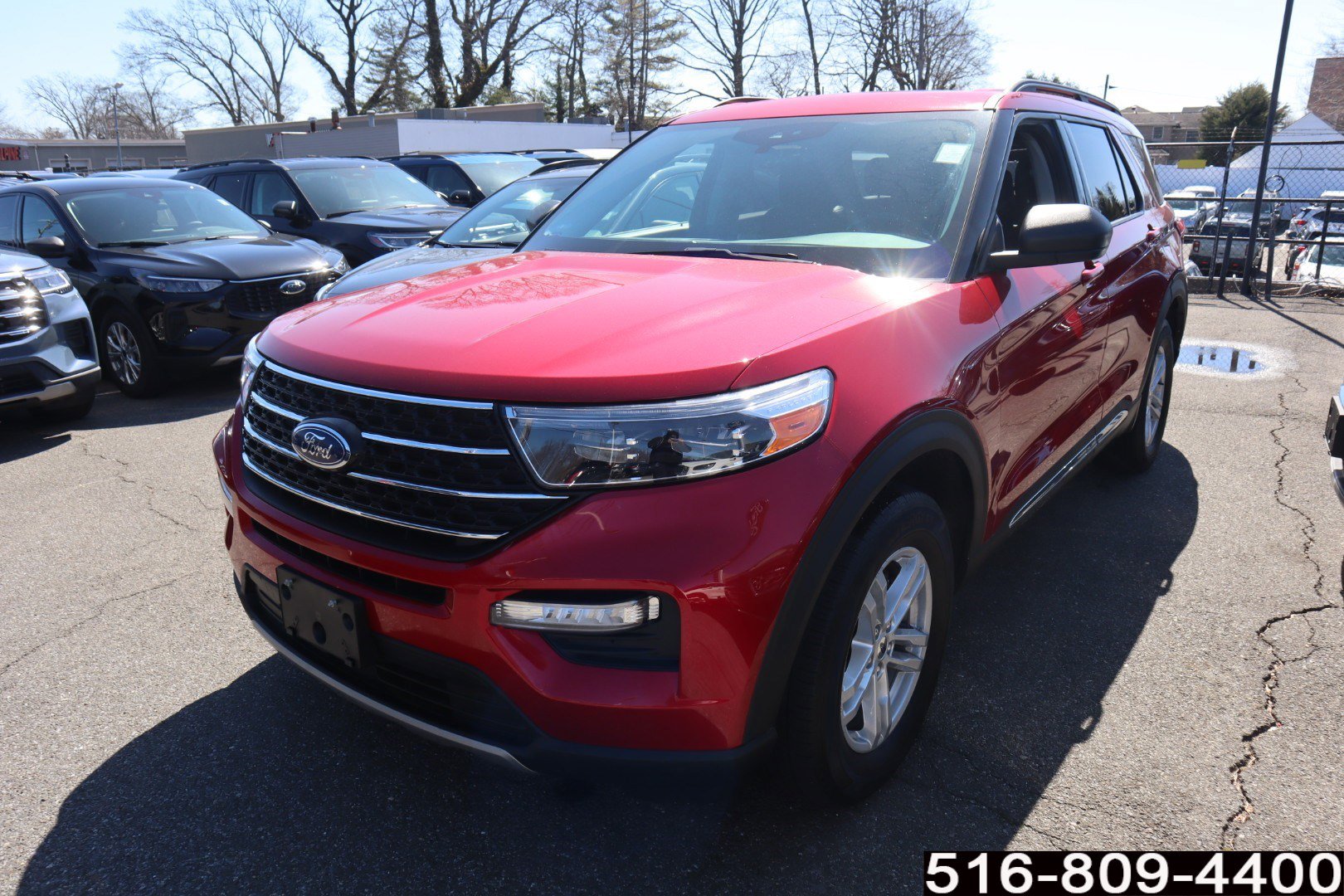 Used 2022 Ford Explorer XLT w/ Equipment Group 202A AWD/4WD image 8