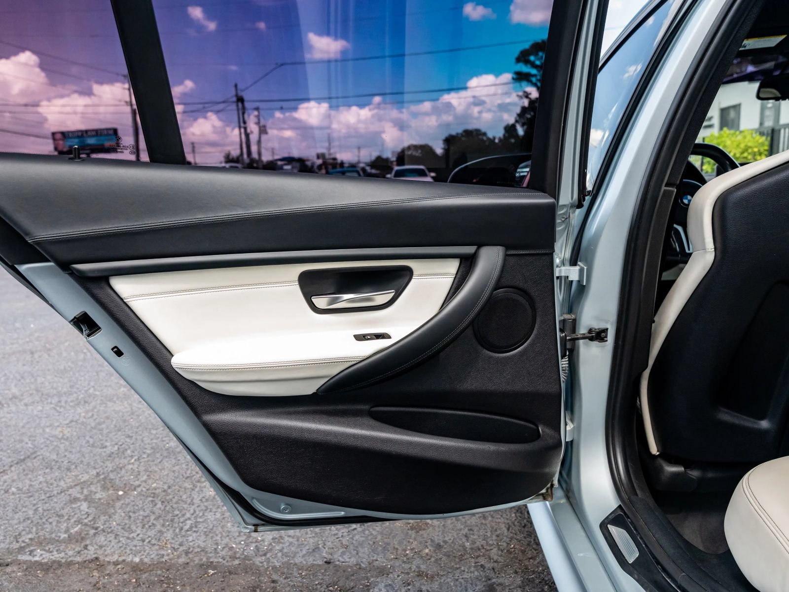 Used 2015 BMW M3 RWD image 50