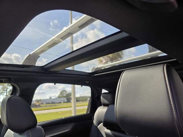 New 2026 MAZDA CX-90 3.3 Turbo w/ Premium Plus Pkg image 9