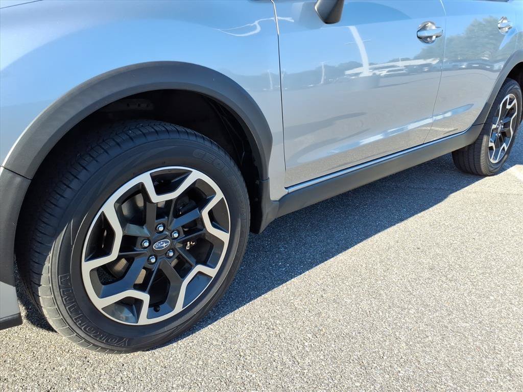 Used 2016 Subaru Crosstrek 2.0i Limited AWD/4WD image 9