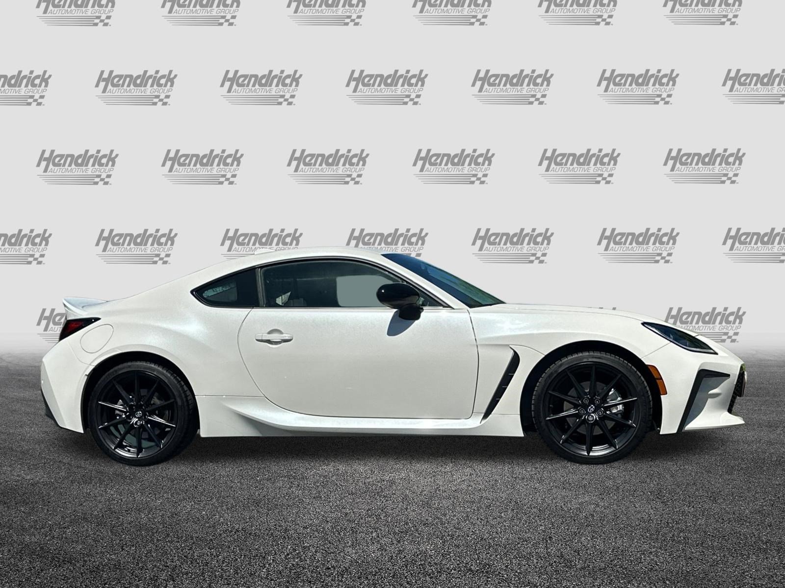 Used 2025 Toyota GR86 Premium w/ ALL Weather Mat Package (TMS) image 3