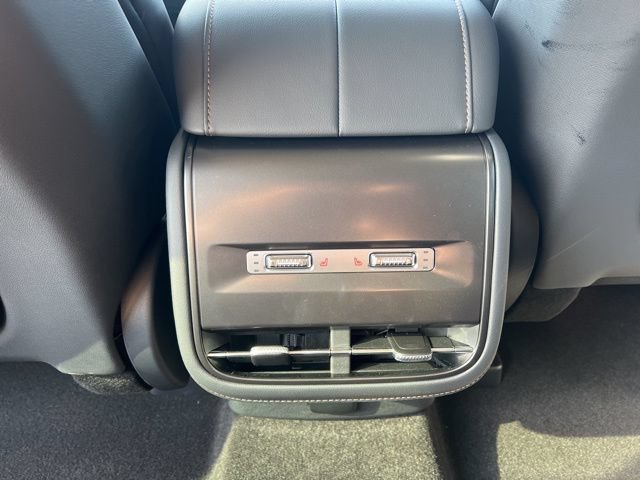 New 2026 Lincoln Nautilus Reserve AWD/4WD image 9