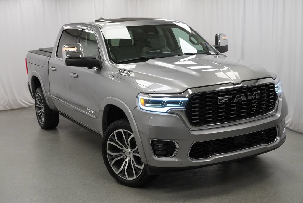 Used 2025 RAM 1500 Tungsten w/ Off Road Group AWD/4WD image 14