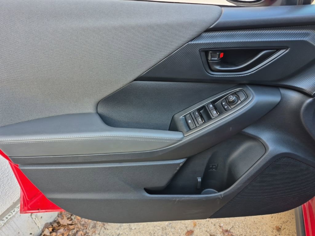 Used 2024 Subaru Crosstrek 2.0i Premium image 16