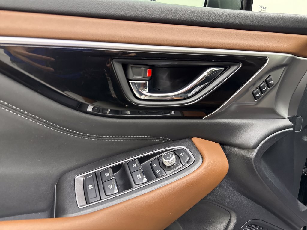 Used 2020 Subaru Outback Touring w/ Popular Package #2 AWD/4WD image 13