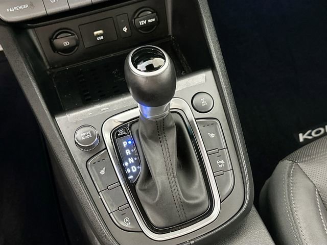 Used 2023 Hyundai Kona Limited AWD/4WD image 16