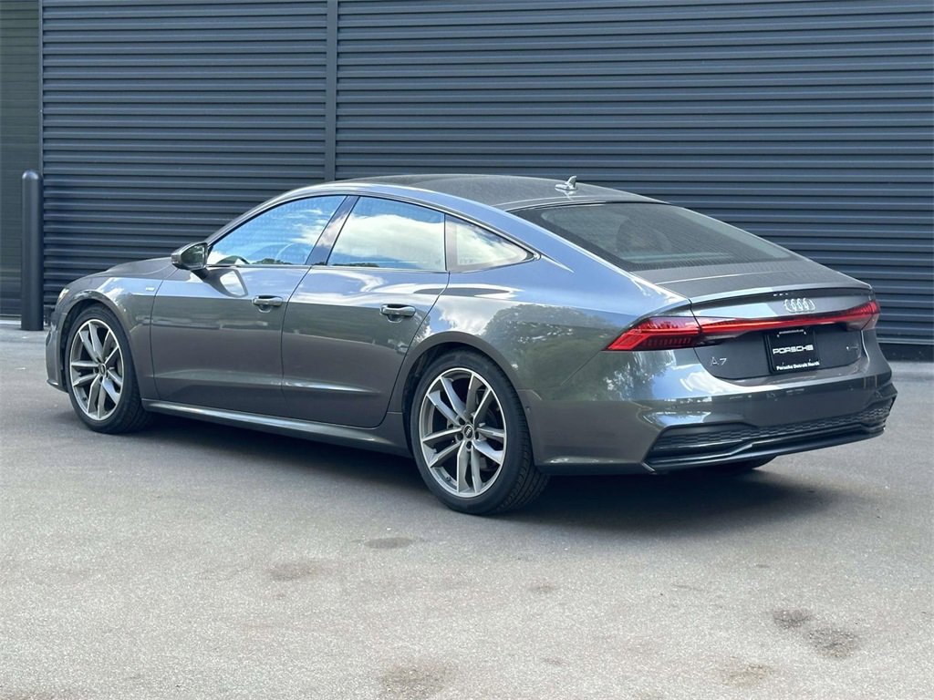 Used 2022 Audi A7 3.0T Prestige w/ S Line Package image 3