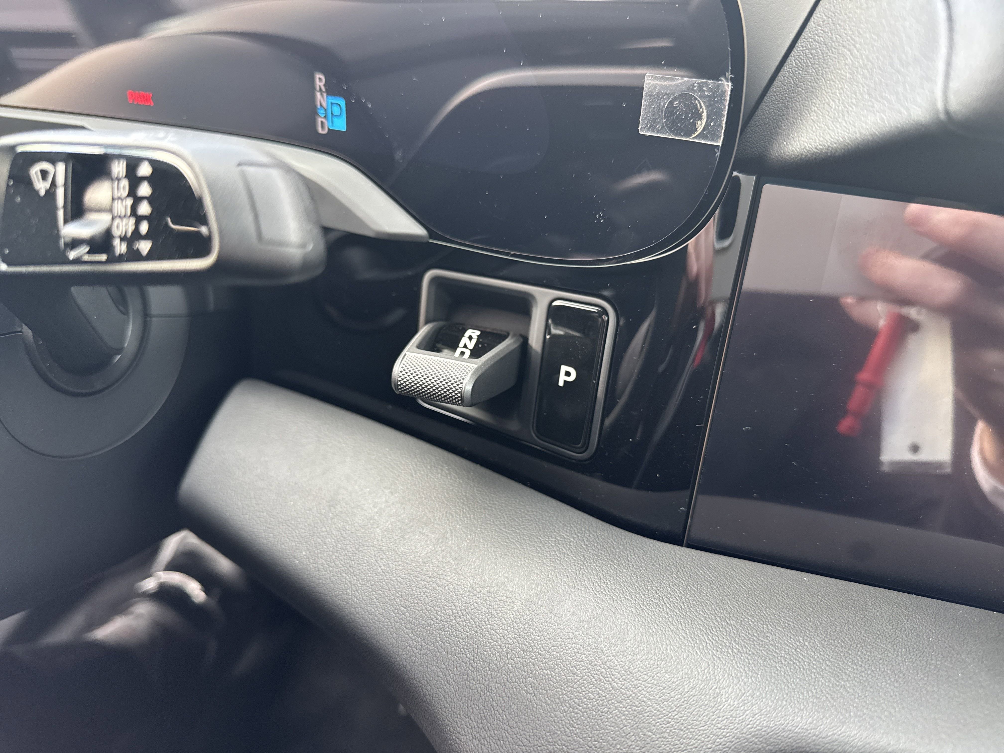 New 2025 Porsche Taycan image 18