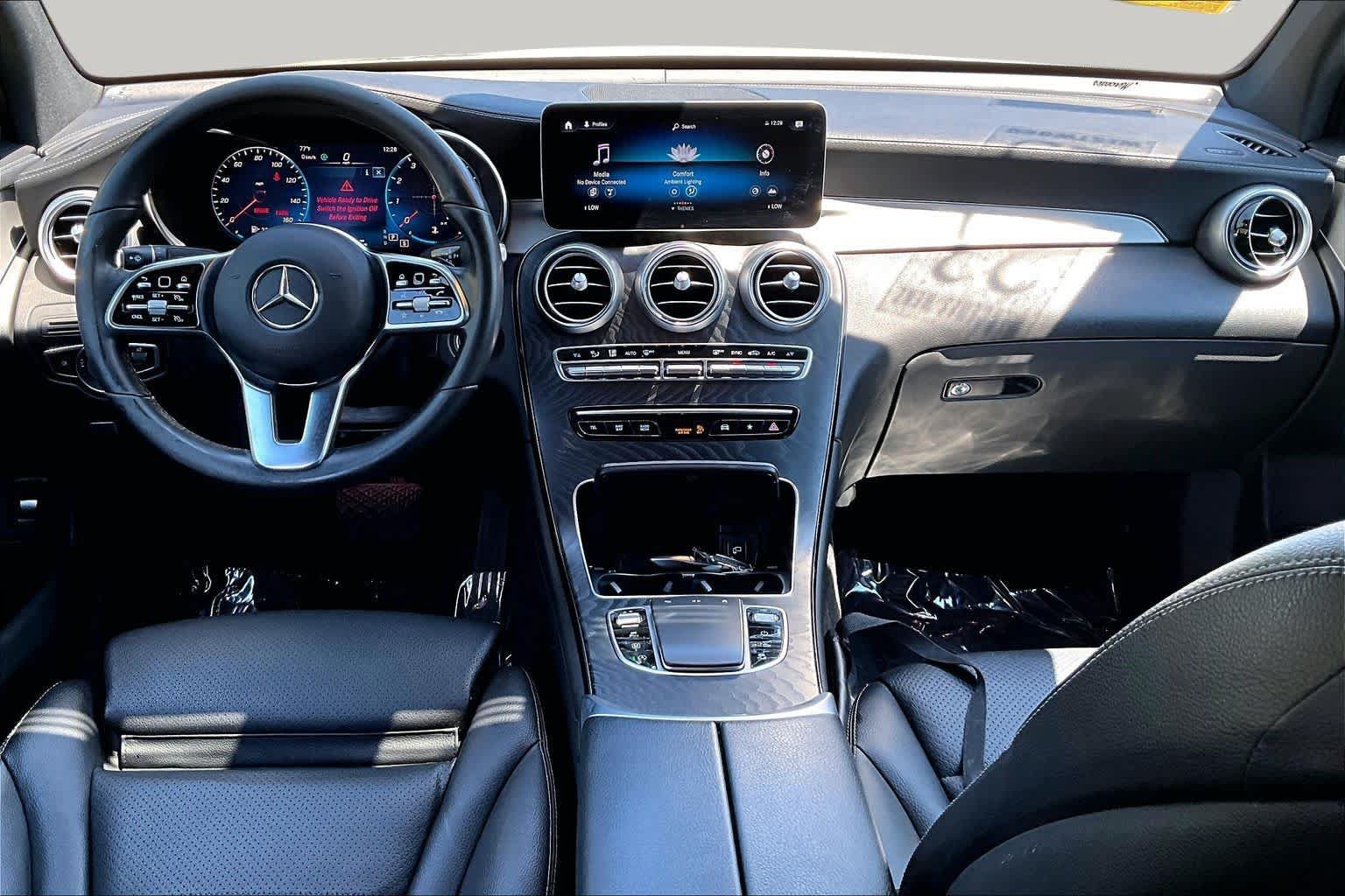 Used 2023 Mercedes-Benz GLC 300 4MATIC Coupe image 16