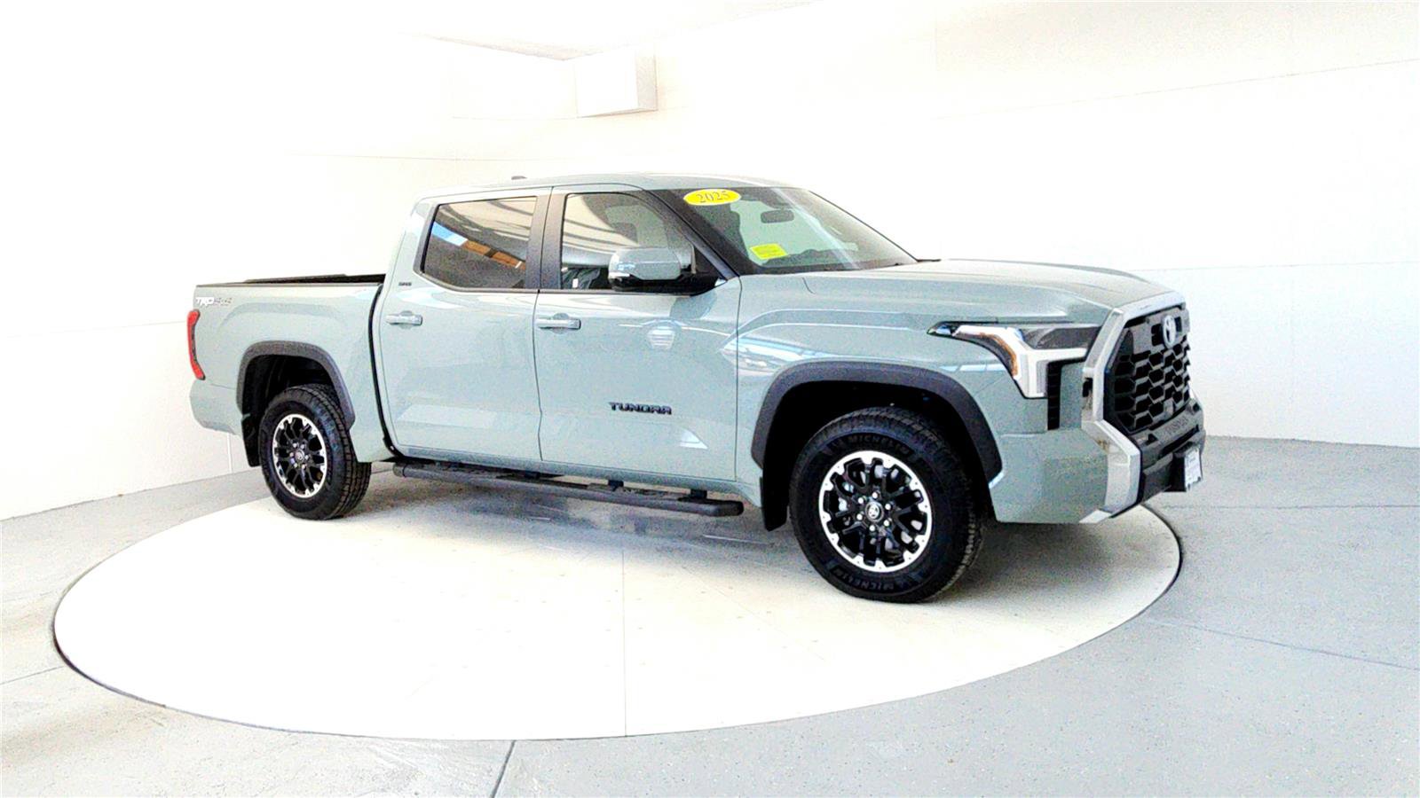 Used 2025 Toyota Tundra SR5 image 7