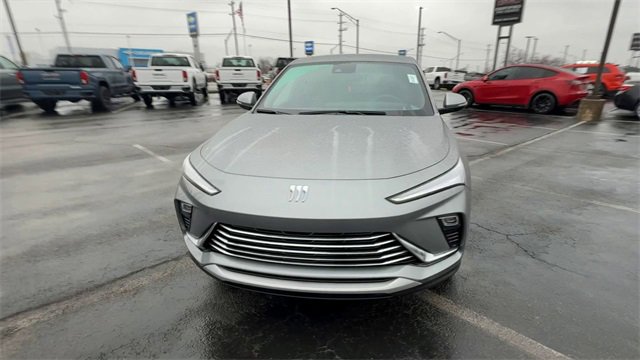 Used 2025 Buick Envista Preferred image 3