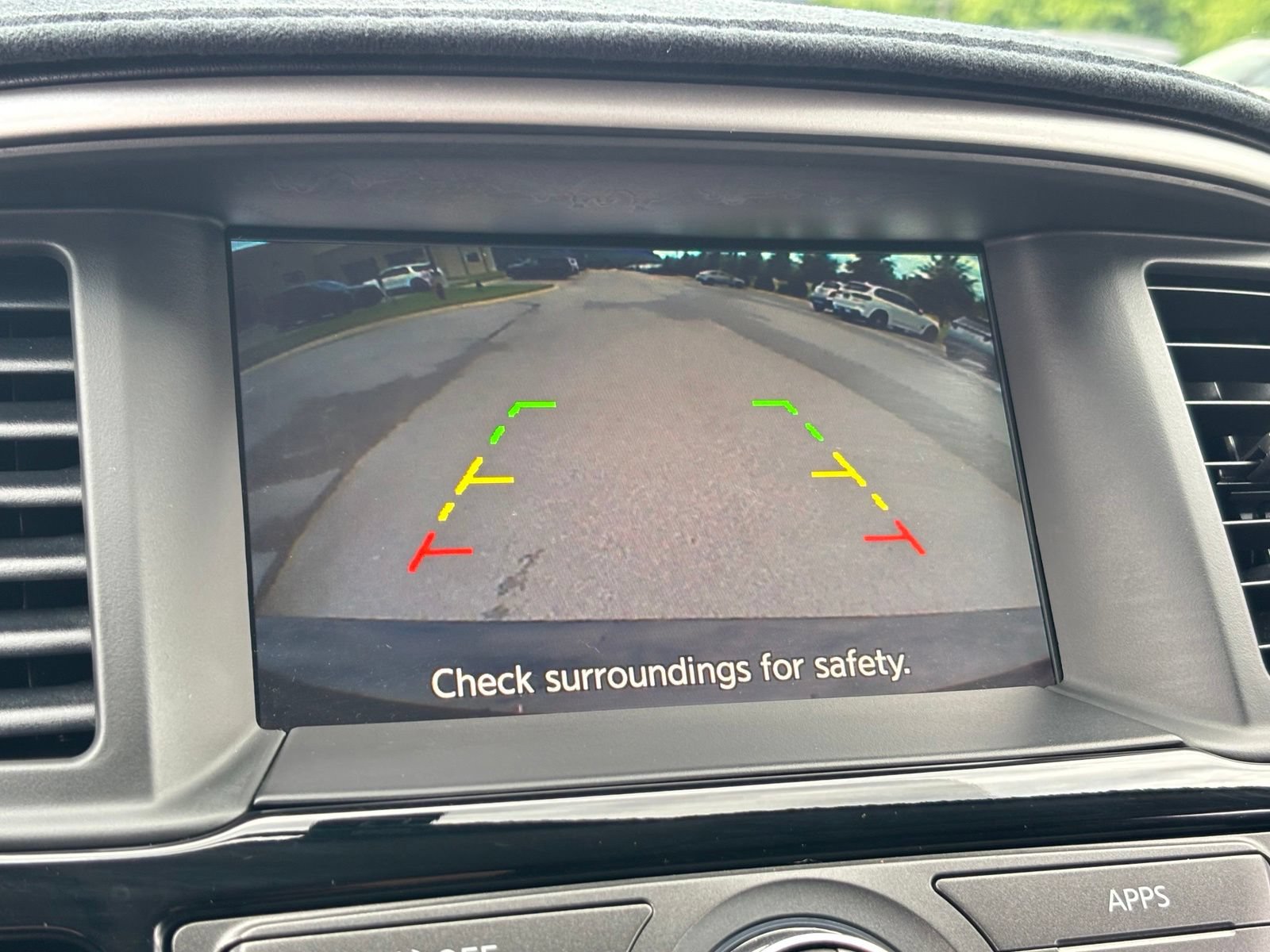 Used 2020 Nissan Pathfinder S FWD image 19
