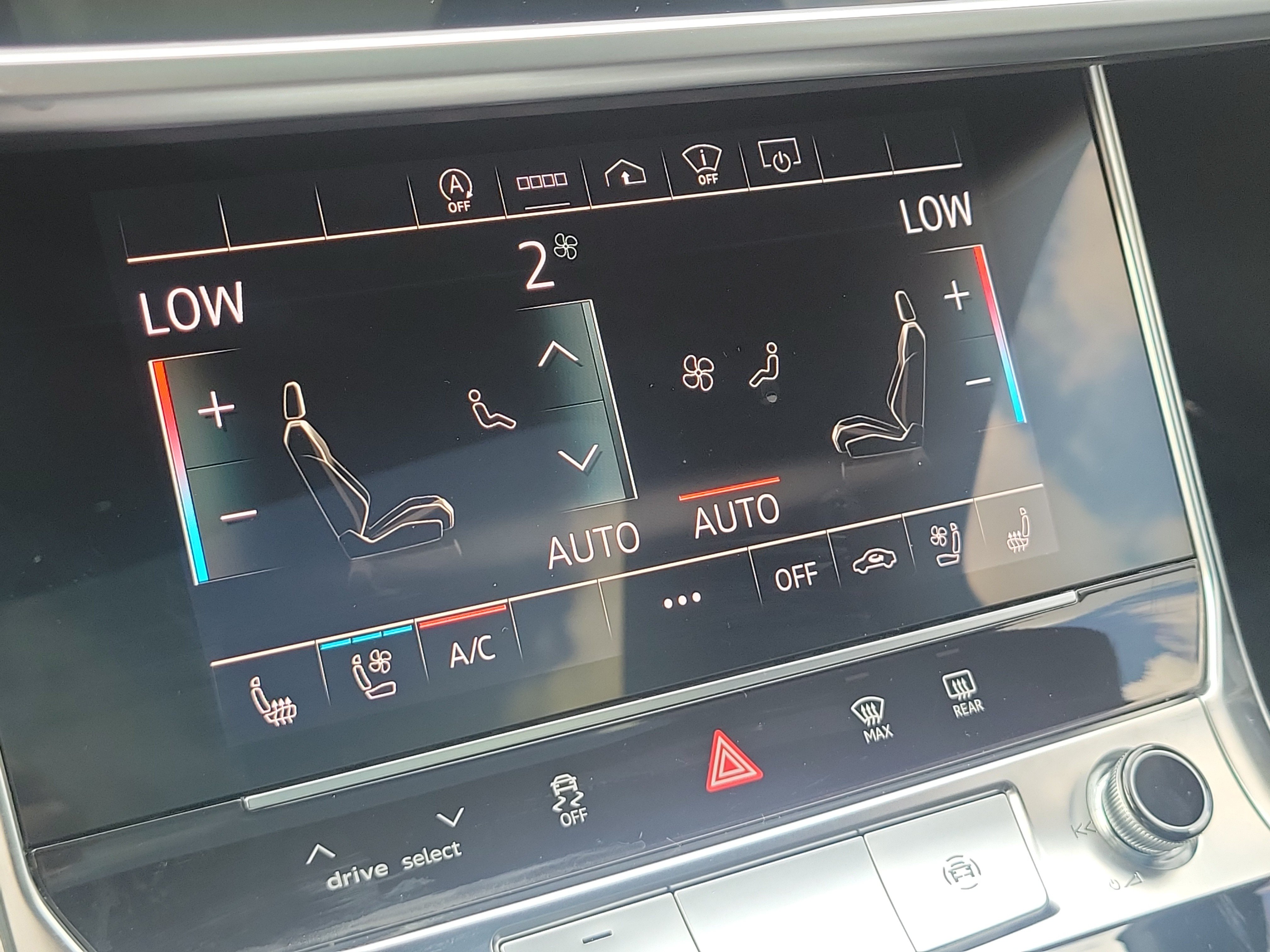 Used 2022 Audi RS 6 AWD/4WD image 30