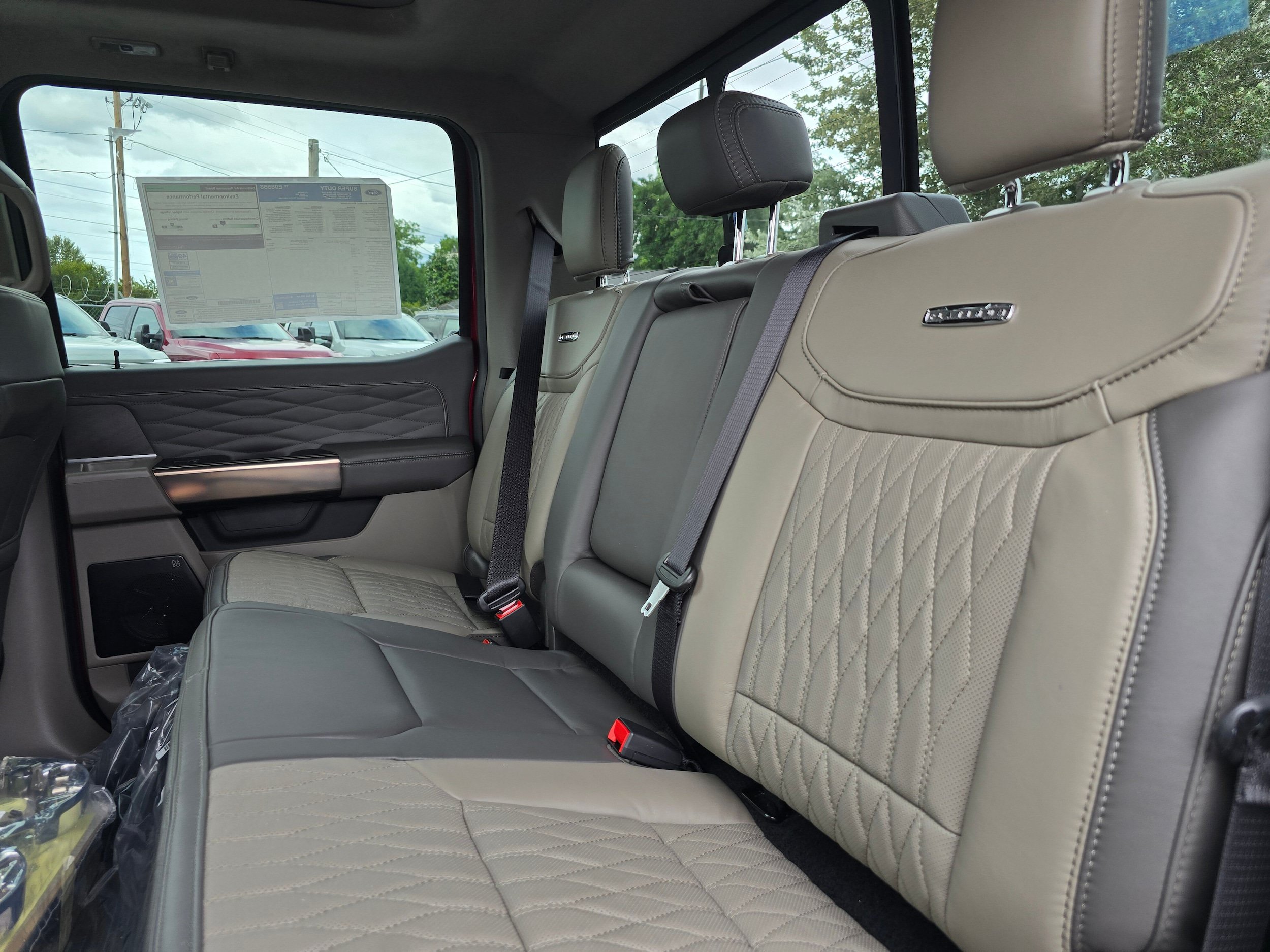 New 2026 Ford F350 Platinum w/ Platinum Plus Package AWD/4WD image 10