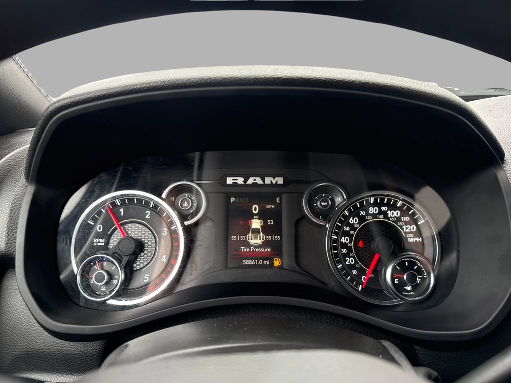 Used 2024 RAM 3500 Tradesman w/ Chrome Appearance Group image 9