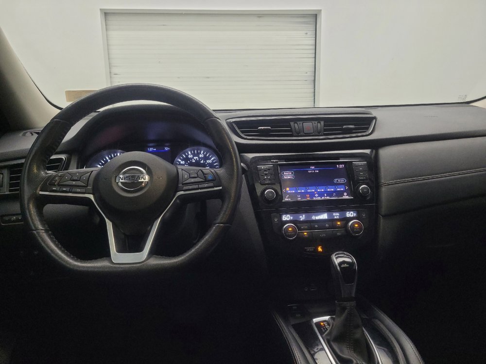 Used 2019 Nissan Rogue SL w/ Premium Package FWD image 22