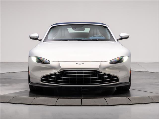 Used 2023 Aston Martin V8 Vantage Roadster image 23