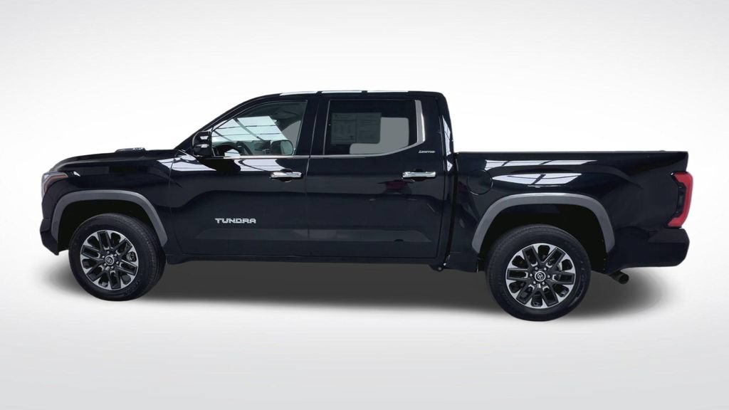 Used 2024 Toyota Tundra Limited AWD/4WD image 5