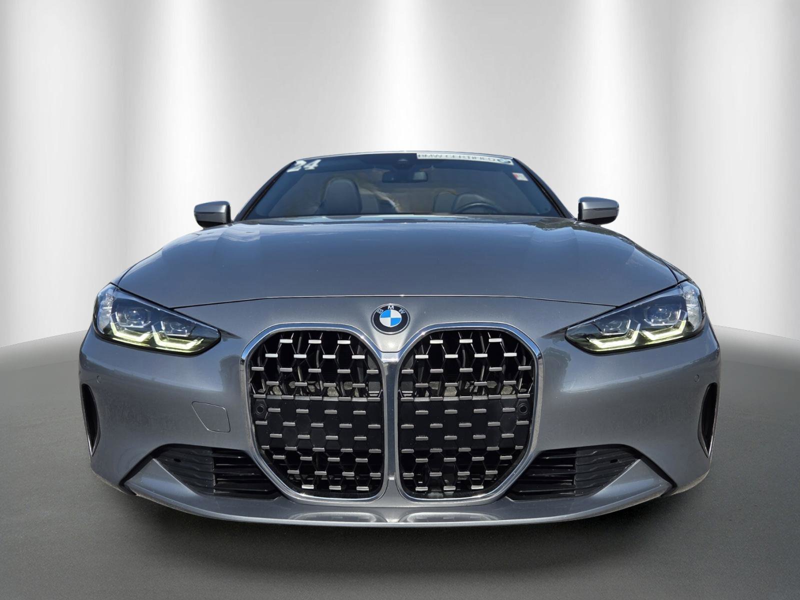 Certified 2024 BMW 430i Convertible w/ Convenience Package RWD image 2