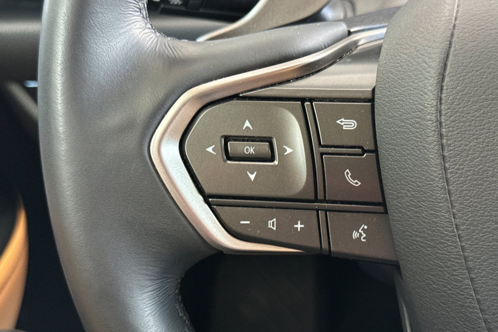 Certified 2024 Lexus NX 250 FWD image 30