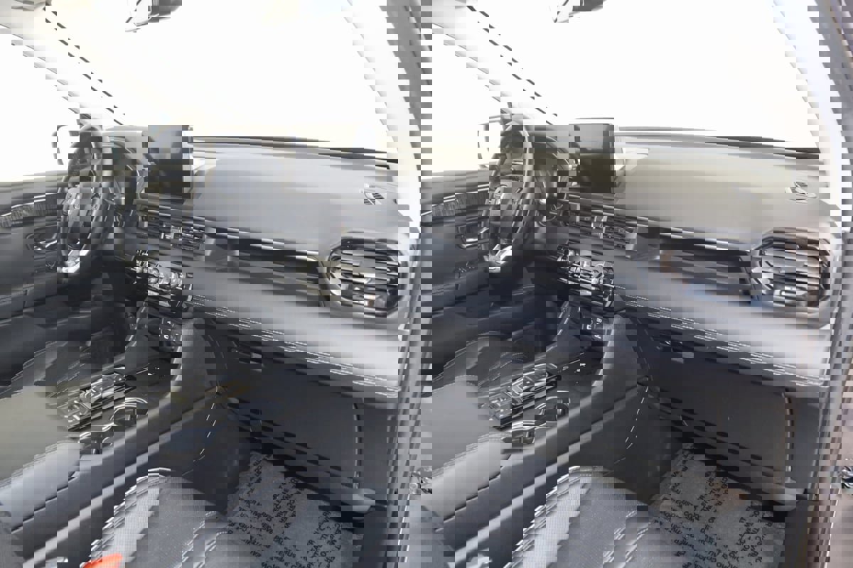 Used 2023 Honda Pilot Elite image 43