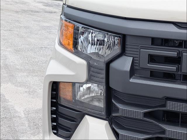 New 2026 Chevrolet Silverado 1500 Custom w/ Turbomax Blackout Package AWD/4WD image 9