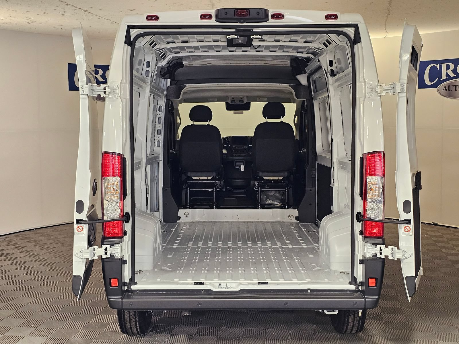 New 2026 RAM ProMaster 1500 w/ Quick Order Package 22G SLT FWD image 19
