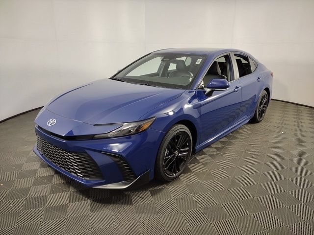 New 2026 Toyota Camry SE w/ Convenience Package FWD image 3