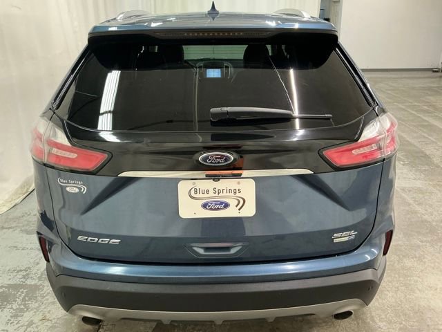 Used 2019 Ford Edge SEL w/ Equipment Group 201A image 4