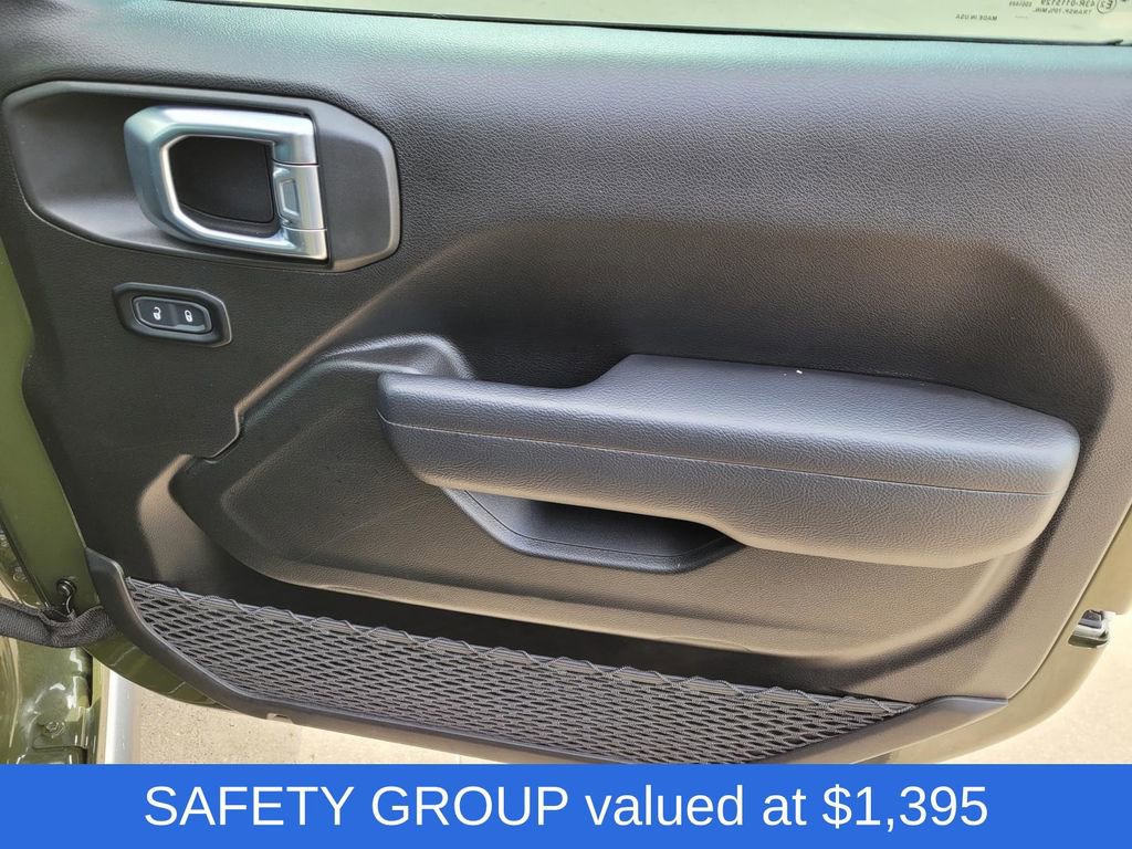 Used 2024 Jeep Wrangler Willys image 8