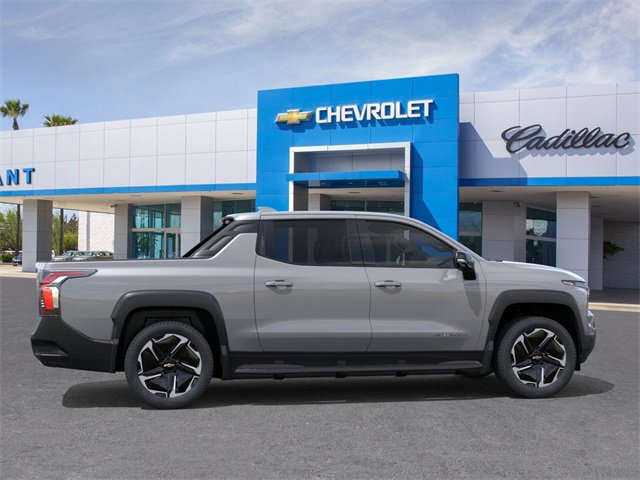 New 2026 Chevrolet Silverado EV LT w/ Premium Package video 3